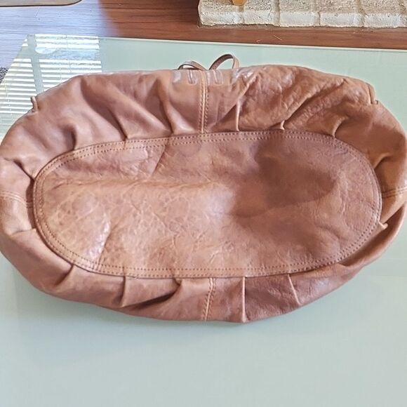 Olivia Harris Shoulder Bag - Picture 3 of 7